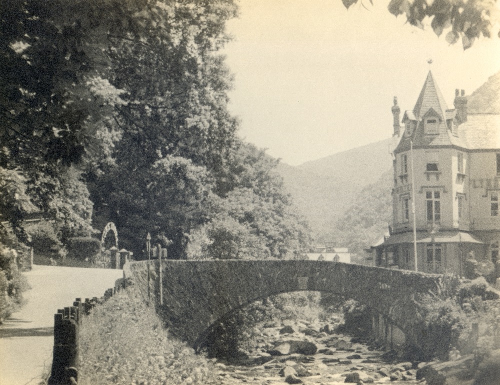 Lyn Valley